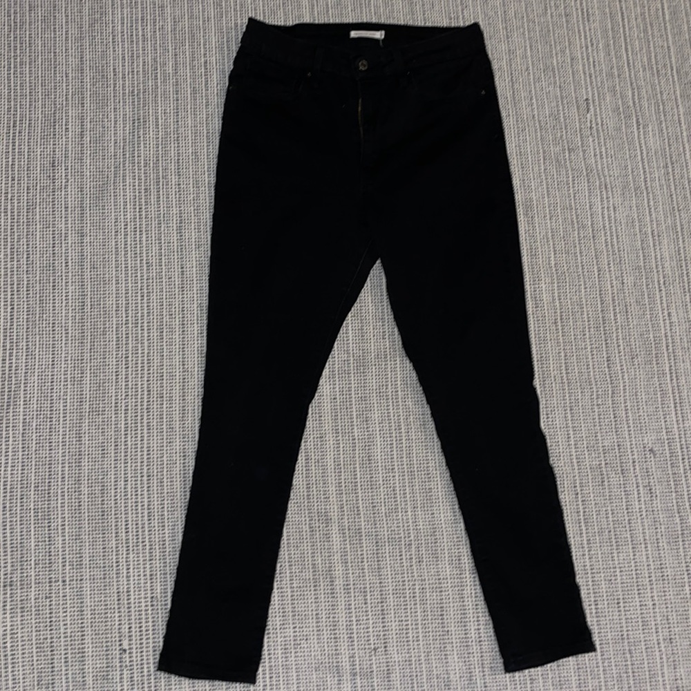 Levi’s 721 Skinny High-rise Black Jeans